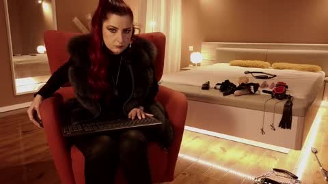 Mistresss Manifest online show from February 16, 2025, 7:48 am
