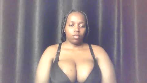 QUEEN online show from February 28, 2026, 12:39 pm