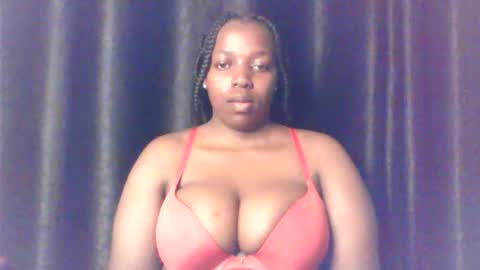 QUEEN online show from March 6, 2026, 4:31 am