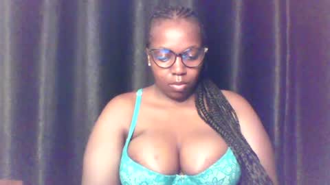 QUEEN online show from June 21, 2026, 3:53 am