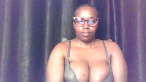 QUEEN online show from June 24, 2026, 3:44 pm