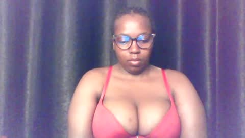 QUEEN online show from July 6, 2026, 3:47 am