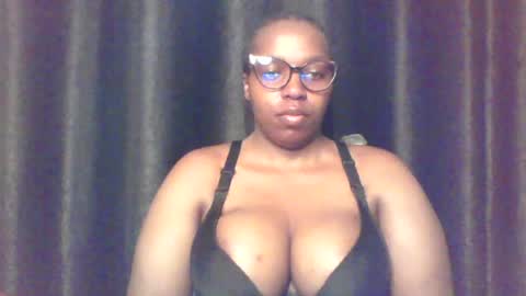 QUEEN online show from July 8, 2026, 3:44 am