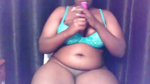 QUEEN online show from July 11, 2026, 3:42 am