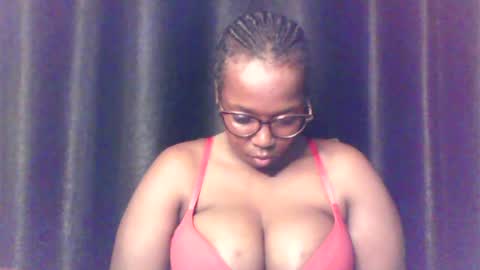QUEEN online show from July 15, 2026, 4:29 am