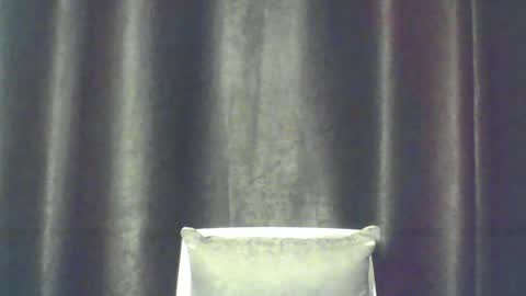 QUEEN online show from August 2, 2026, 4:22 am