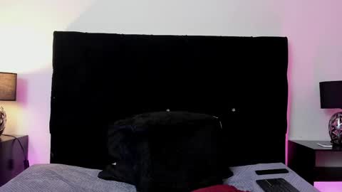 queen_misy online show from May 8, 2026, 8:47 pm