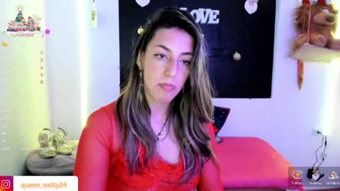 queen_natttyy online show from December 27, 2024, 8:35 am