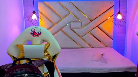   online show from December 10, 2024, 11:43 am