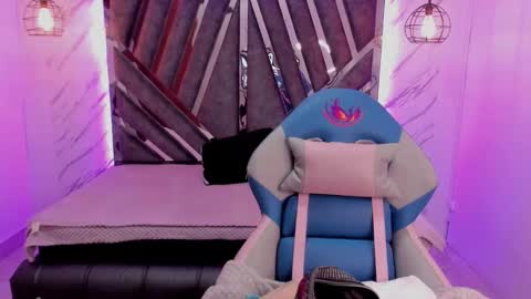   online show from December 20, 2024, 11:54 am