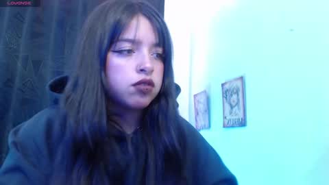 Snapshot of queen_salomme chatting on October 19, 2025, 1:34 pm queen_salomme online show from October 19, 2025, 1:34 pm