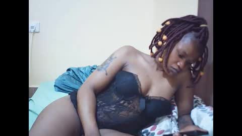 Snapshot of queen_winter chatting on March 11, 2026, 1:22 am Winter online show from March 11, 2026, 1:22 am