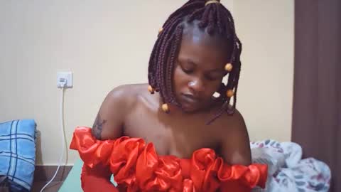 Snapshot of queen_winter chatting on March 12, 2026, 8:04 pm Winter online show from March 12, 2026, 8:04 pm