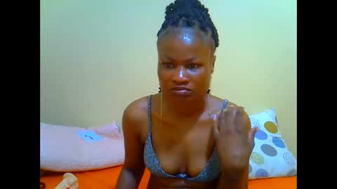 Snapshot of queen_winter chatting on April 13, 2026, 9:04 am Winter online show from April 13, 2026, 9:04 am