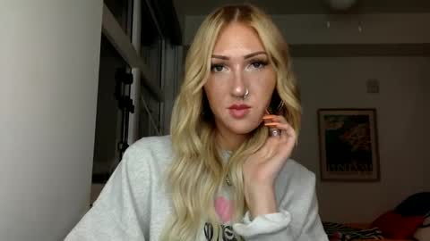 Ani Summers online show from October 3, 2025, 5:48 am