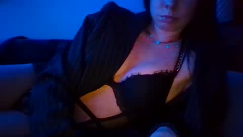 queenbee6269 online show from December 17, 2024, 5:07 am