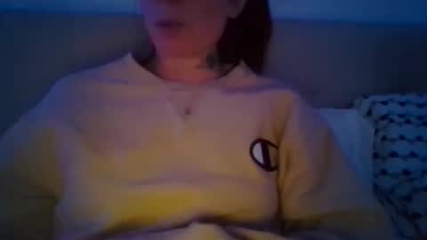 queenbee6269 online show from February 5, 2026, 5:50 pm