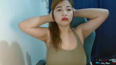 queen online show from May 3, 2026, 8:48 pm