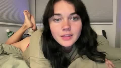 Snapshot of queencassidyy chatting on October 23, 2025, 6:34 am Cassidy online show from October 23, 2025, 6:34 am