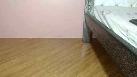 queenchloe1 online show from April 12, 2026, 4:45 pm