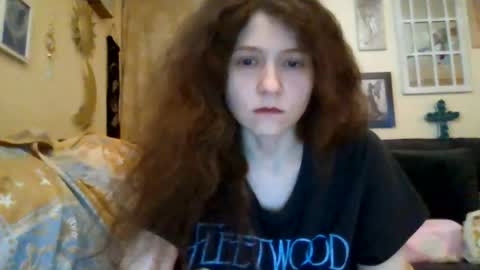 queencrimsonlvx online show from August 1, 2026, 5:12 pm