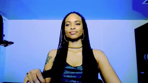 Snapshot of queendom_ing chatting on October 12, 2025, 10:31 pm Sweet Goddess online show from October 12, 2025, 10:31 pm