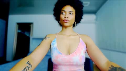 Snapshot of queendom_ing chatting on October 21, 2025, 4:13 am Sweet Goddess online show from October 21, 2025, 4:13 am