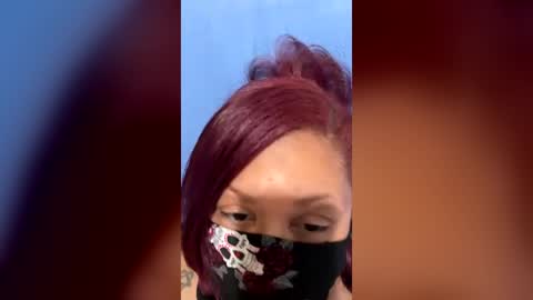 queeniequinn online show from July 2, 2026, 2:44 am
