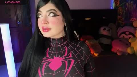 Snapshot of queenlamia chatting on March 21, 2026, 7:35 am Taurus online show from March 21, 2026, 7:35 am