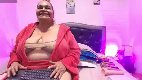 VickyBoobss online show from June 10, 2026, 7:46 pm