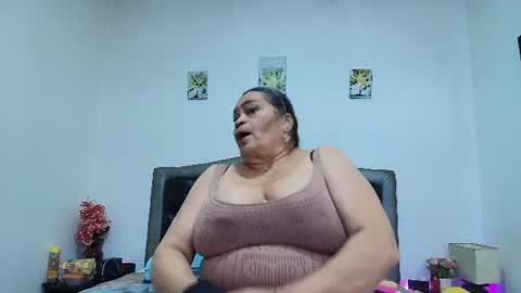VickyBoobss online show from June 15, 2026, 1:35 pm
