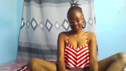 Snapshot of queenmerliz331240 chatting on February 8, 2025, 7:15 am queenmerliz331240 online show from February 8, 2025, 7:15 am