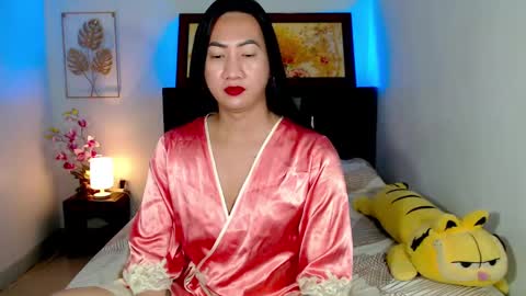 Snapshot of queenmistressts chatting on December 25, 2024, 5:48 am QUEEN online show from December 25, 2024, 5:48 am