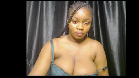 Zoey online show from October 27, 2025, 11:31 pm