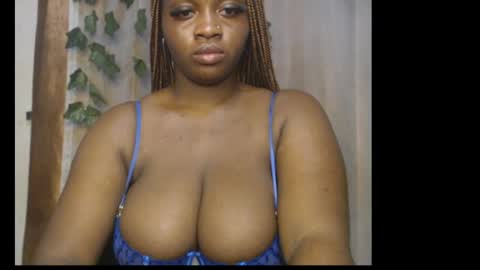 Zoey online show from May 4, 2026, 8:38 pm
