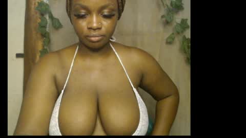 Zoey online show from May 5, 2026, 9:12 pm
