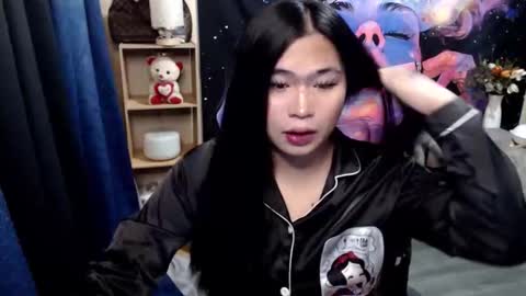 Snapshot of queenofcum169xx chatting on November 13, 2025, 7:13 pm Mikka online show from November 13, 2025, 7:13 pm