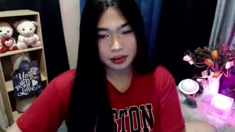 Snapshot of queenofcum169xx chatting on November 30, 2025, 4:33 pm Mikka online show from November 30, 2025, 4:33 pm