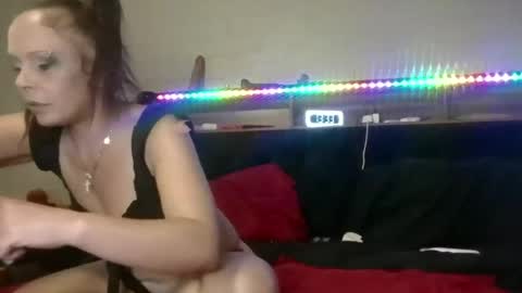 queenofmen69 online show from June 29, 2026, 8:31 pm