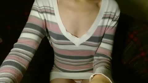 Snapshot of queenoftenderness chatting on January 1, 2025, 11:18 pm queenoftenderness online show from January 1, 2025, 11:18 pm