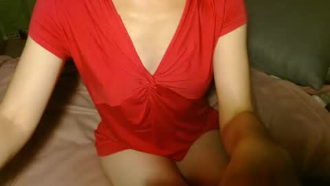 Snapshot of queenoftenderness chatting on September 28, 2025, 8:58 pm queenoftenderness online show from September 28, 2025, 8:58 pm