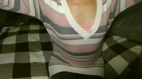 Snapshot of queenoftenderness chatting on October 11, 2025, 7:12 pm queenoftenderness online show from October 11, 2025, 7:12 pm