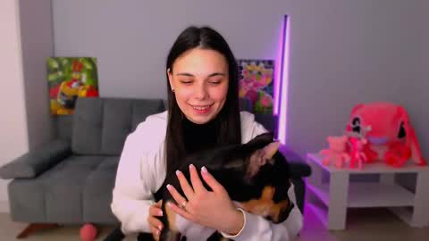 Patricia online show from November 1, 2025, 4:20 pm