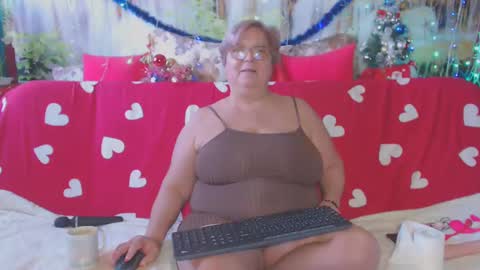 Snapshot of queenpammy chatting on January 4, 2025, 9:21 am QueenPammy online show from January 4, 2025, 9:21 am