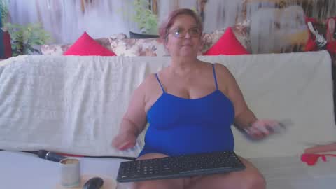 Snapshot of queenpammy chatting on January 11, 2025, 10:08 am QueenPammy online show from January 11, 2025, 10:08 am
