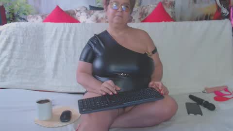 Snapshot of queenpammy chatting on January 12, 2025, 8:57 am QueenPammy online show from January 12, 2025, 8:57 am