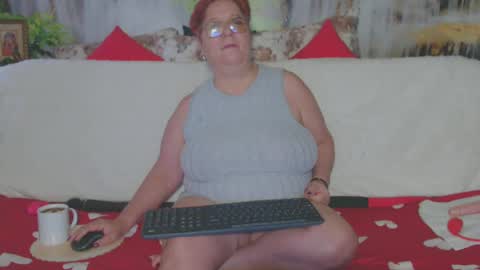 Snapshot of queenpammy chatting on January 22, 2025, 6:52 am QueenPammy online show from January 22, 2025, 6:52 am