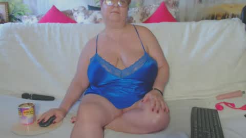 Snapshot of queenpammy chatting on January 28, 2025, 9:19 am QueenPammy online show from January 28, 2025, 9:19 am
