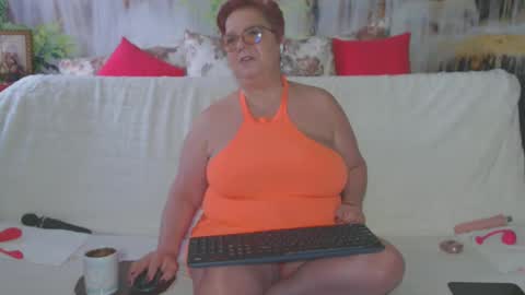 Snapshot of queenpammy chatting on February 5, 2025, 7:07 am QueenPammy online show from February 5, 2025, 7:07 am