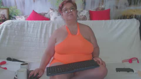 Snapshot of queenpammy chatting on February 5, 2025, 10:08 am QueenPammy online show from February 5, 2025, 10:08 am